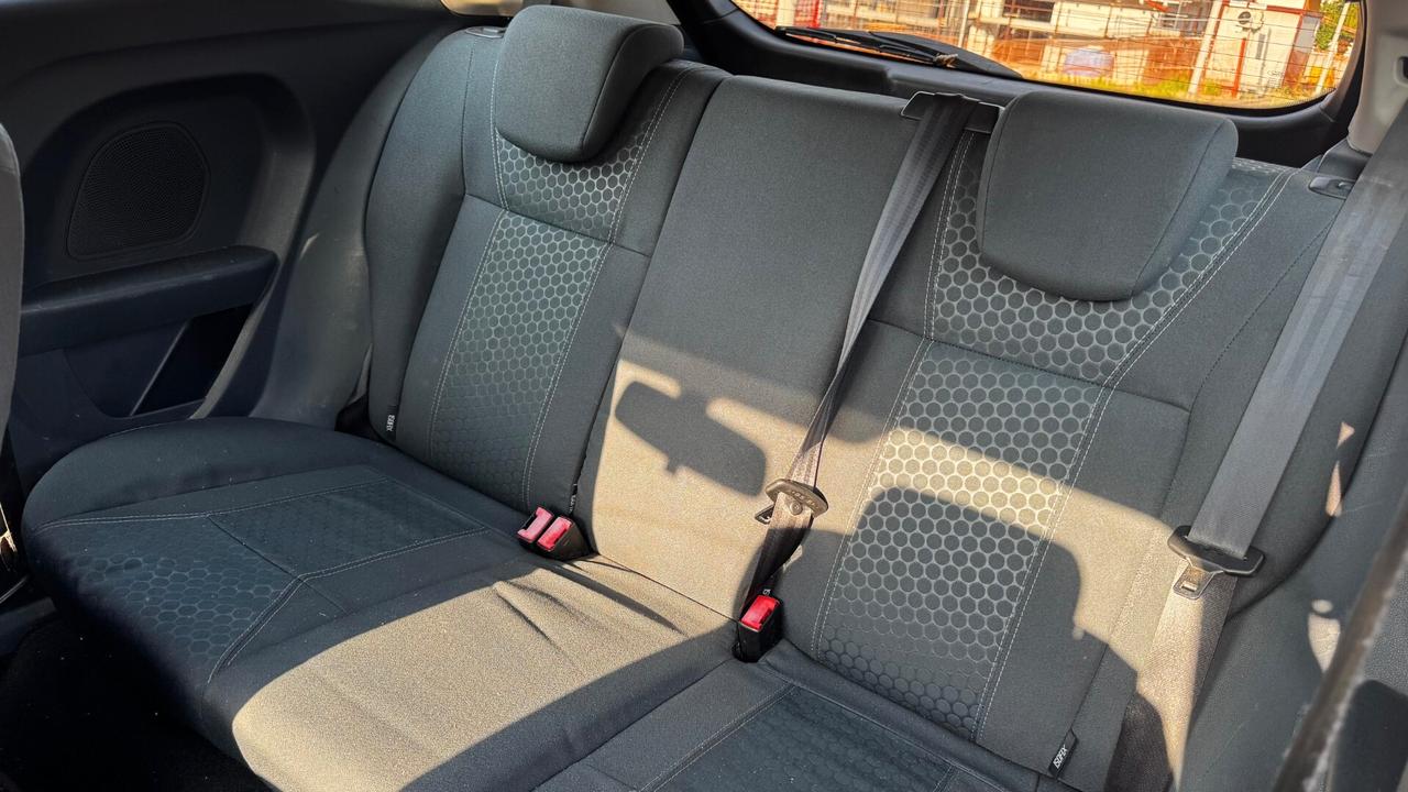Ford Fiesta Fiesta+ 1.4 TDCi 70CV 3 porte
