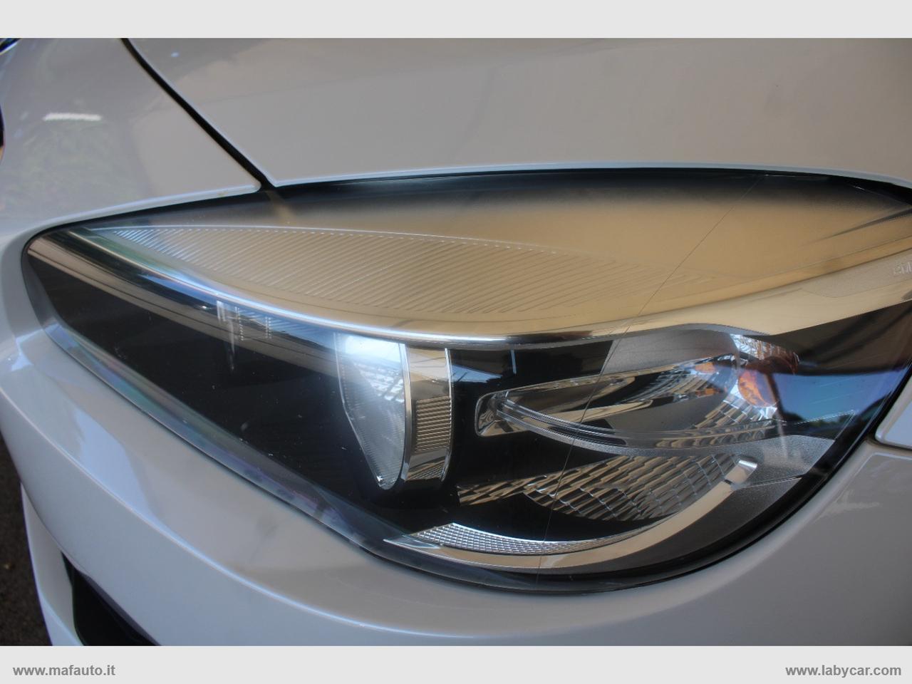 BMW 216d Active Tourer Business