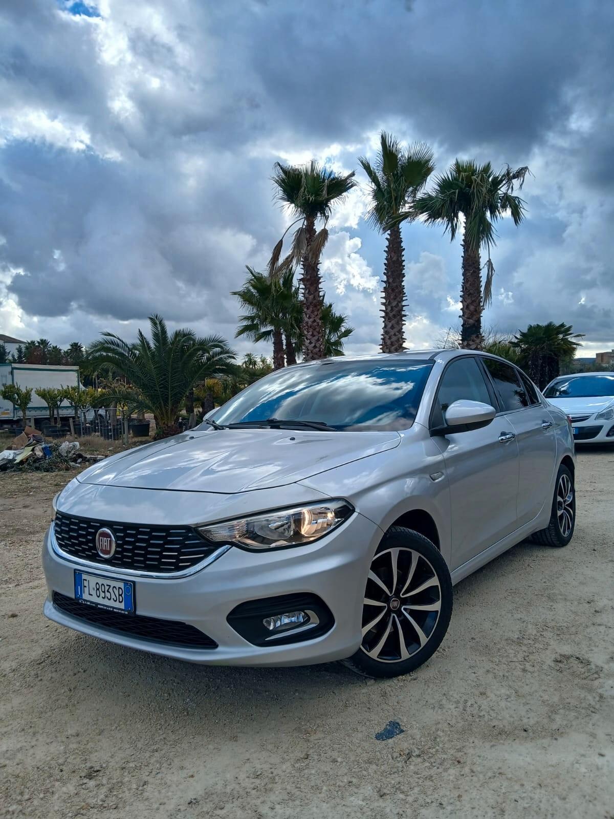 Fiat Tipo 1.6 Mjt S&S 5 porte Lounge