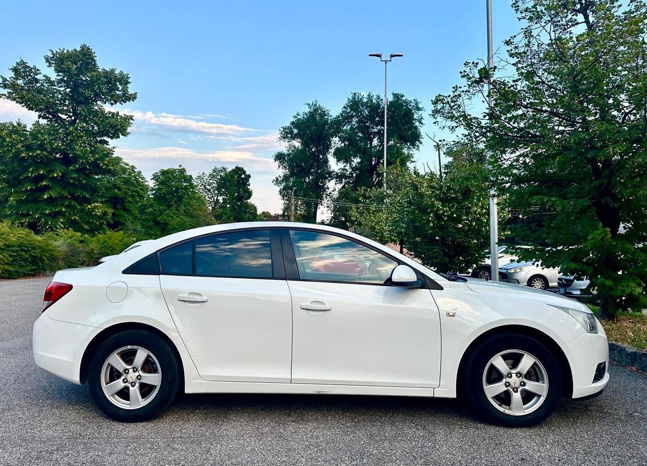 Chevrolet Cruze 1.8 4 porte LS GPL