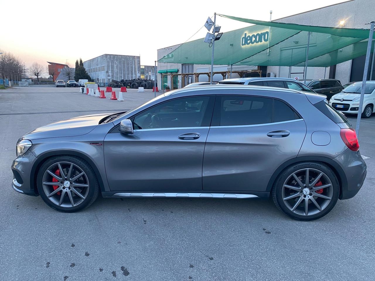 Mercedes GLA 45 AMG Performance 4Matic 2.0 380CV