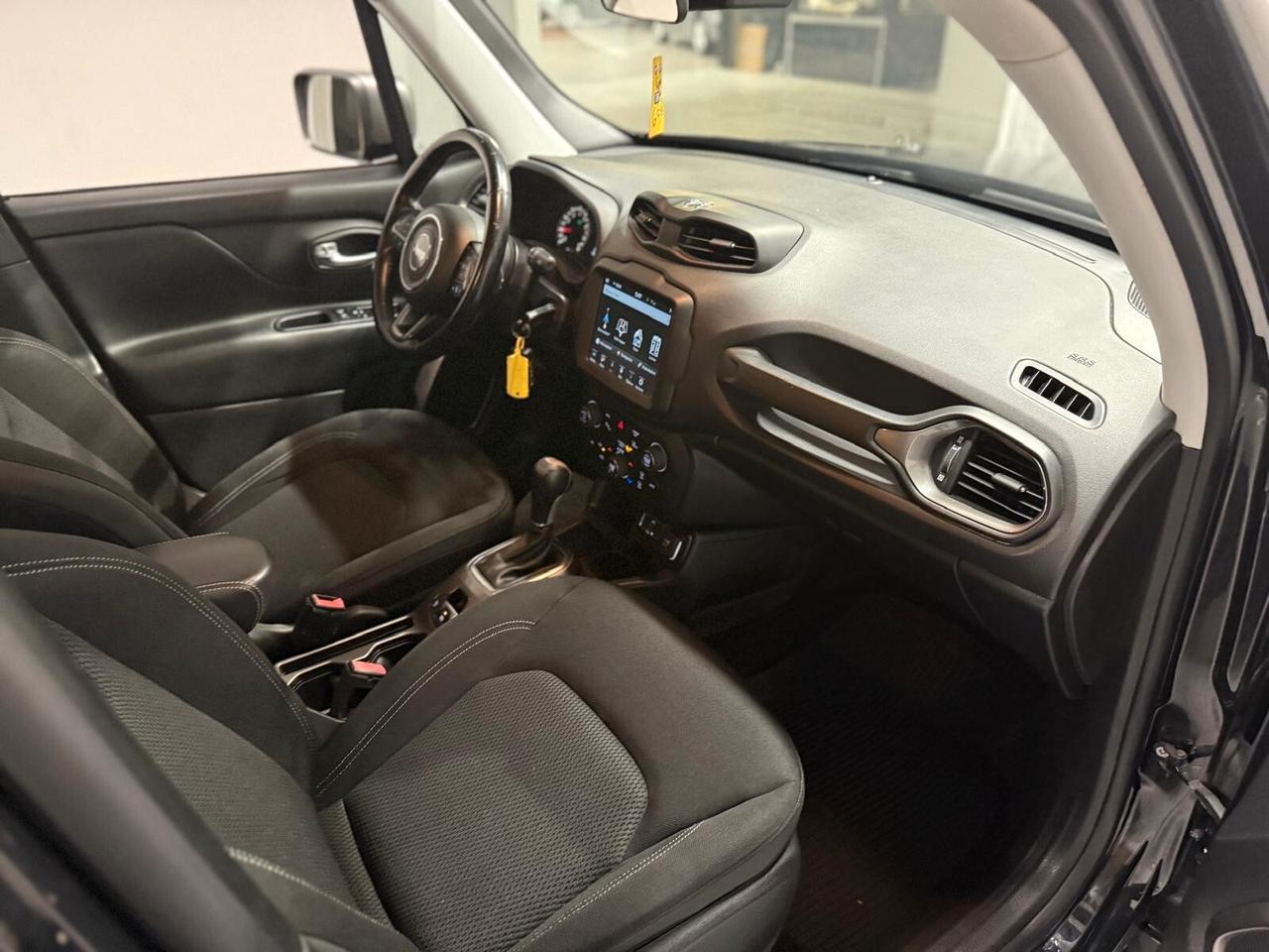 Jeep Renegade 1.3 T4 DDCT Limited