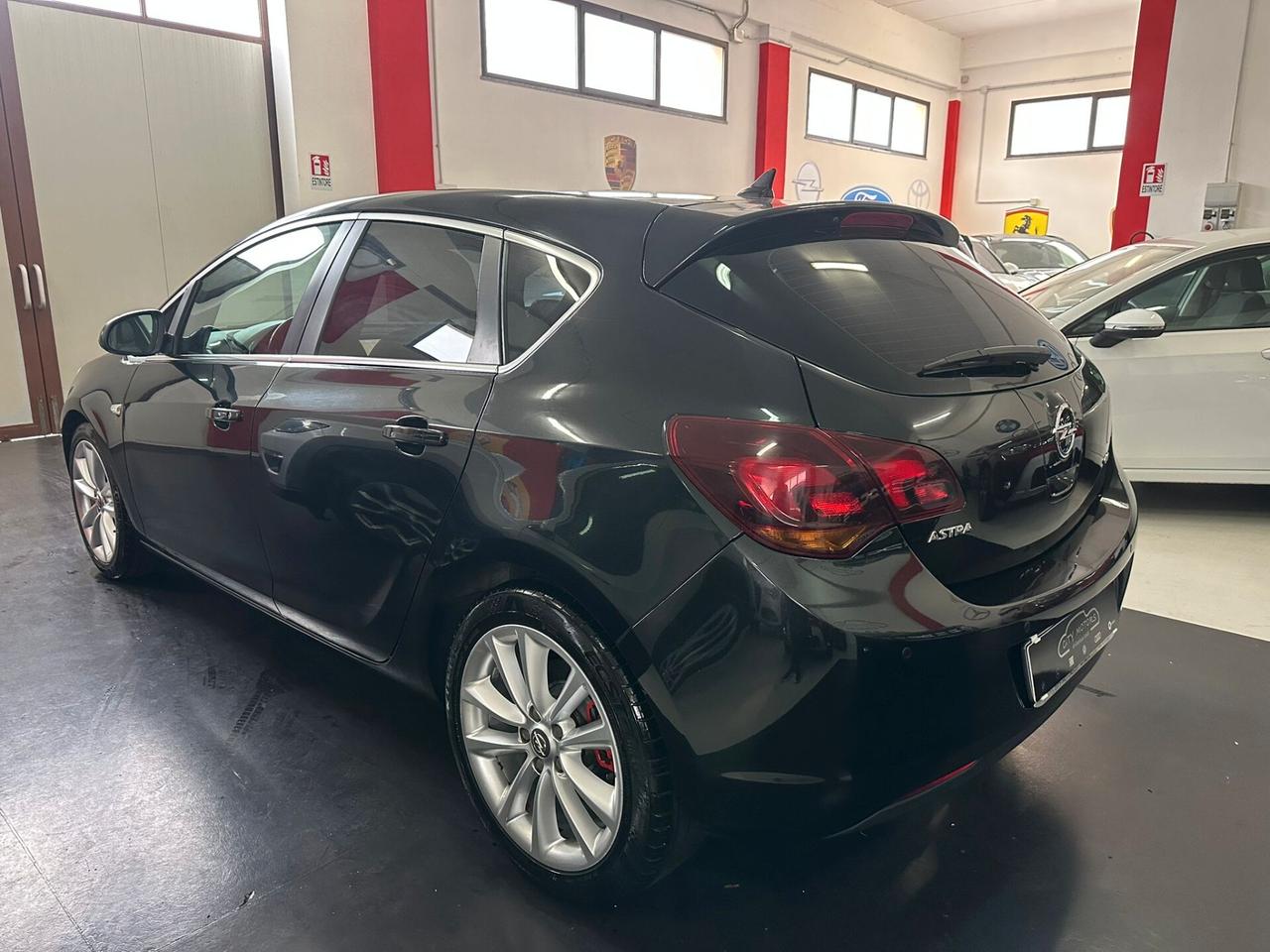 Opel Astra 1.7 CDTI 125CV Cosmo
