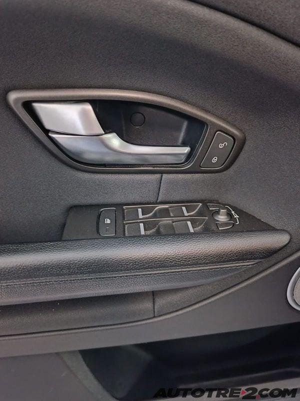 Land Rover Range Rover Evoque Range Rover Evoque 5p 2.0 td4 SE 150cv