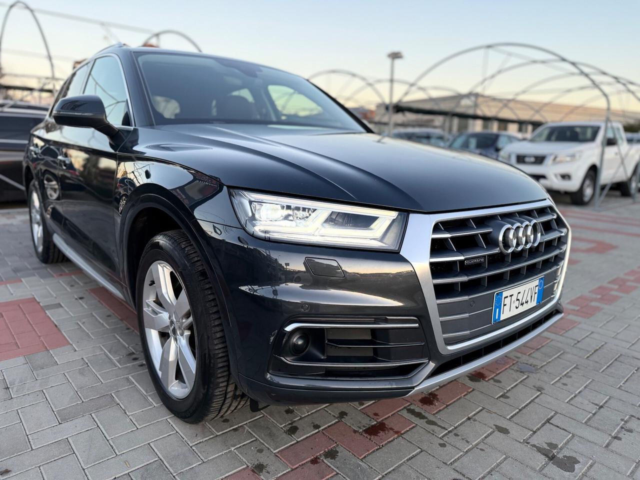 Audi Q5 2.0 TDI 190 CV quattro VIRTUAL°IVA ESPOSTA