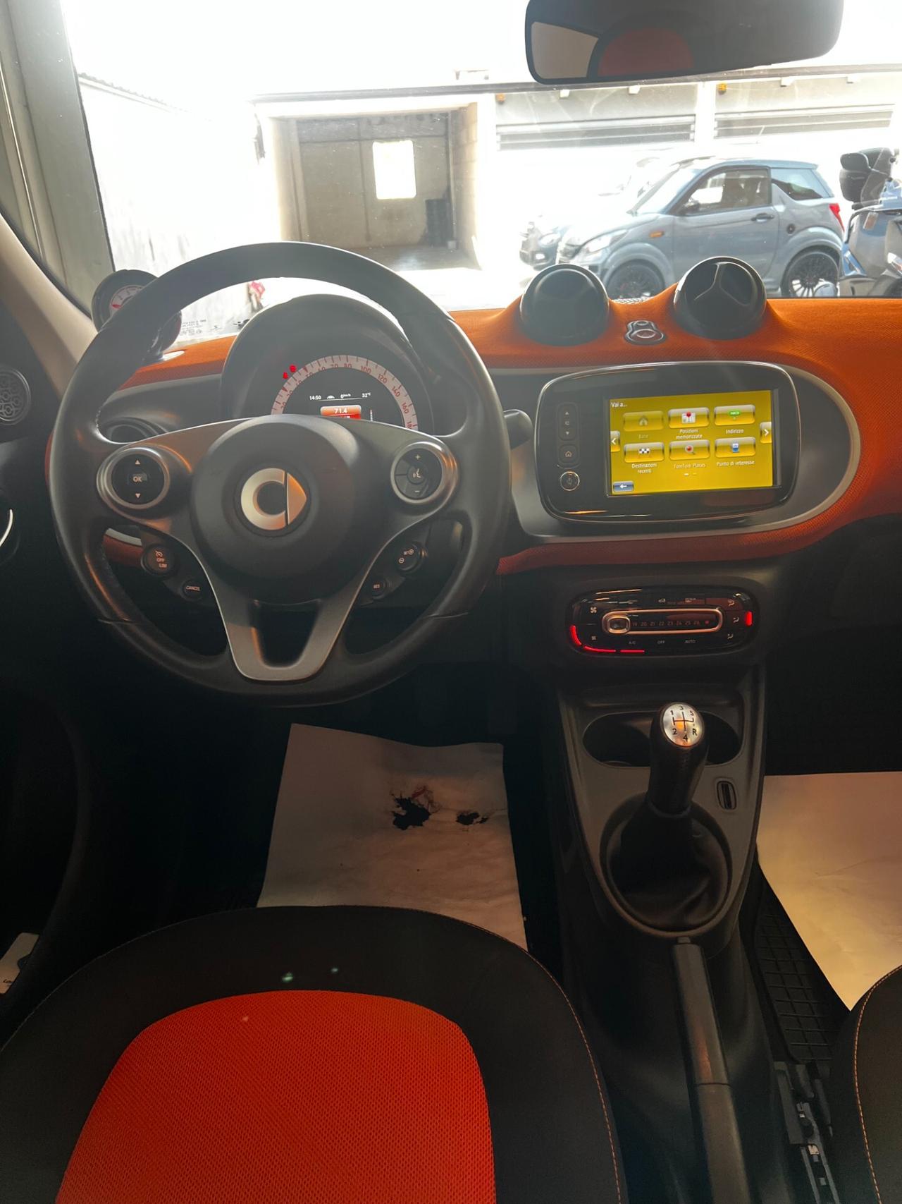 Smart ForFour 70 1.0 Passion NEOPATENTATI