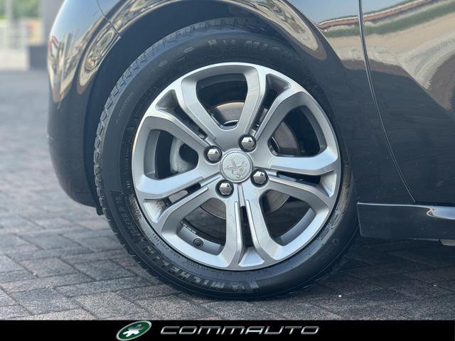 PEUGEOT 208 1.4 VTi 95CV 5p. Allure GPL