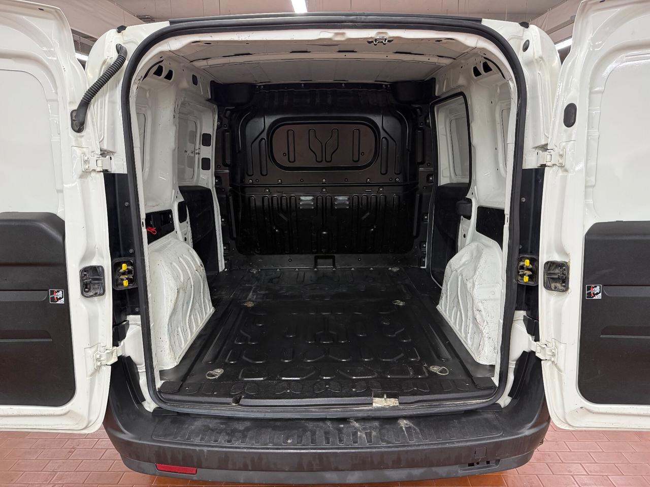 Opel Combo 1.6 CDTI 105CV Euro 6