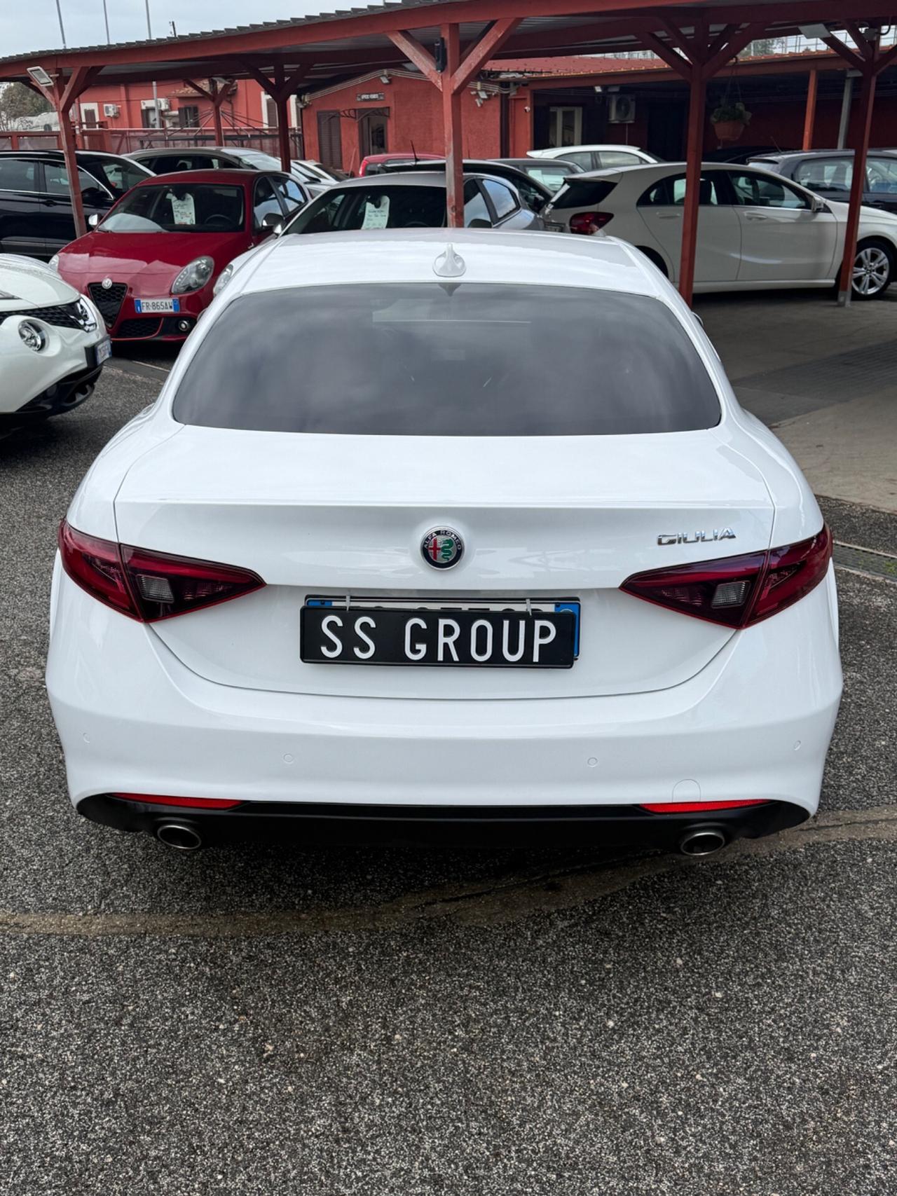 Giulia 2.2 180 CV/sport /rate/permute/E6