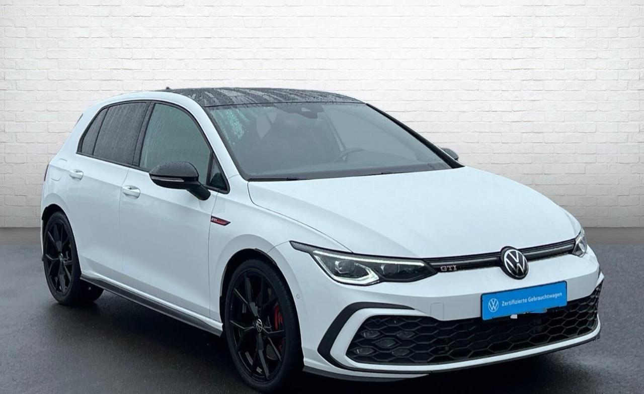 Volkswagen Golf 8 GTI 2.0 TSI BlackStyle