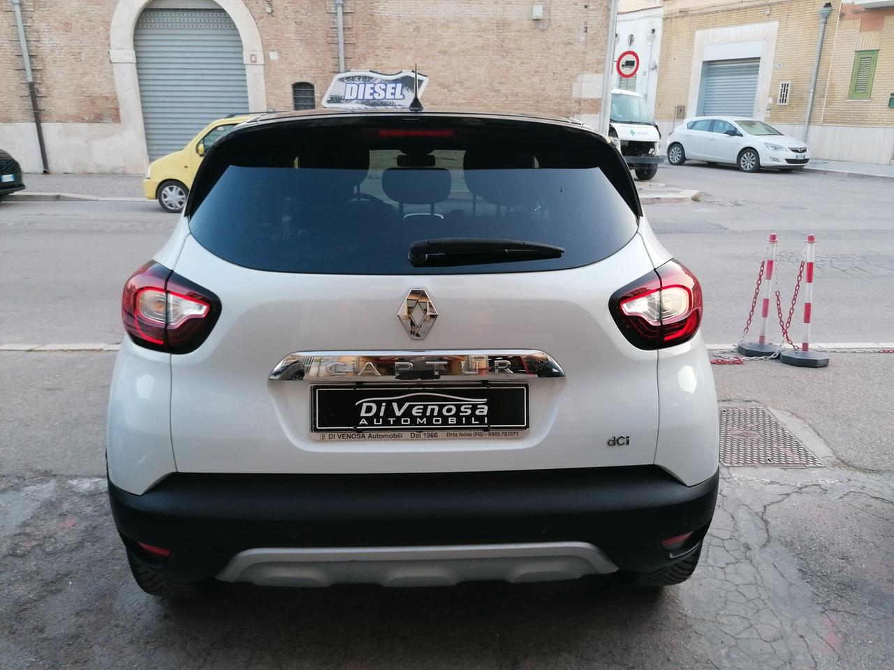 Renault Captur dCi 8V 110 CV Start&Stop Energy Initiale Paris