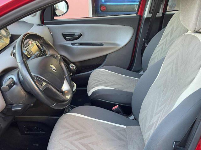 LANCIA Ypsilon 1.2 69 CV 5 porte GPL Ecochic Gold