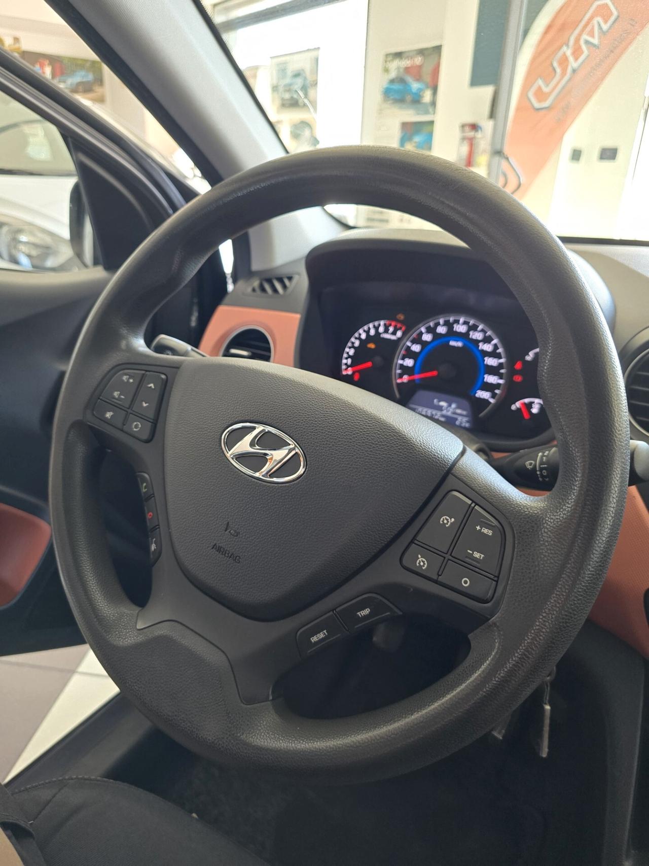 Hyundai i10 1.0 MPI Login