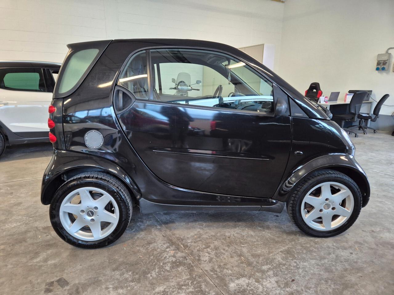 Smart ForTwo 600 coupé passion (45 kW)