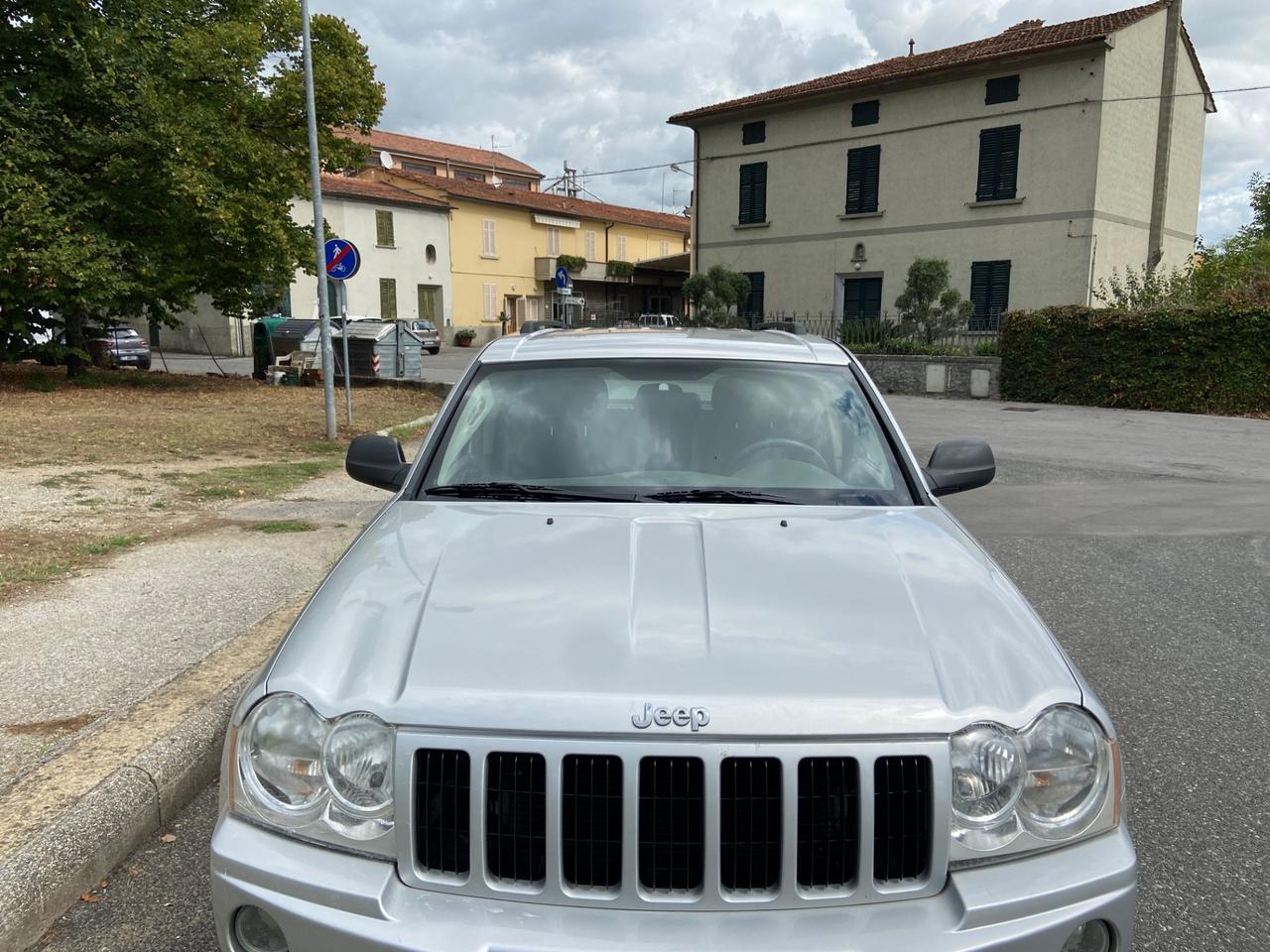 Jeep Grand Cherokee 3.0 V6 CRD Laredo gancio