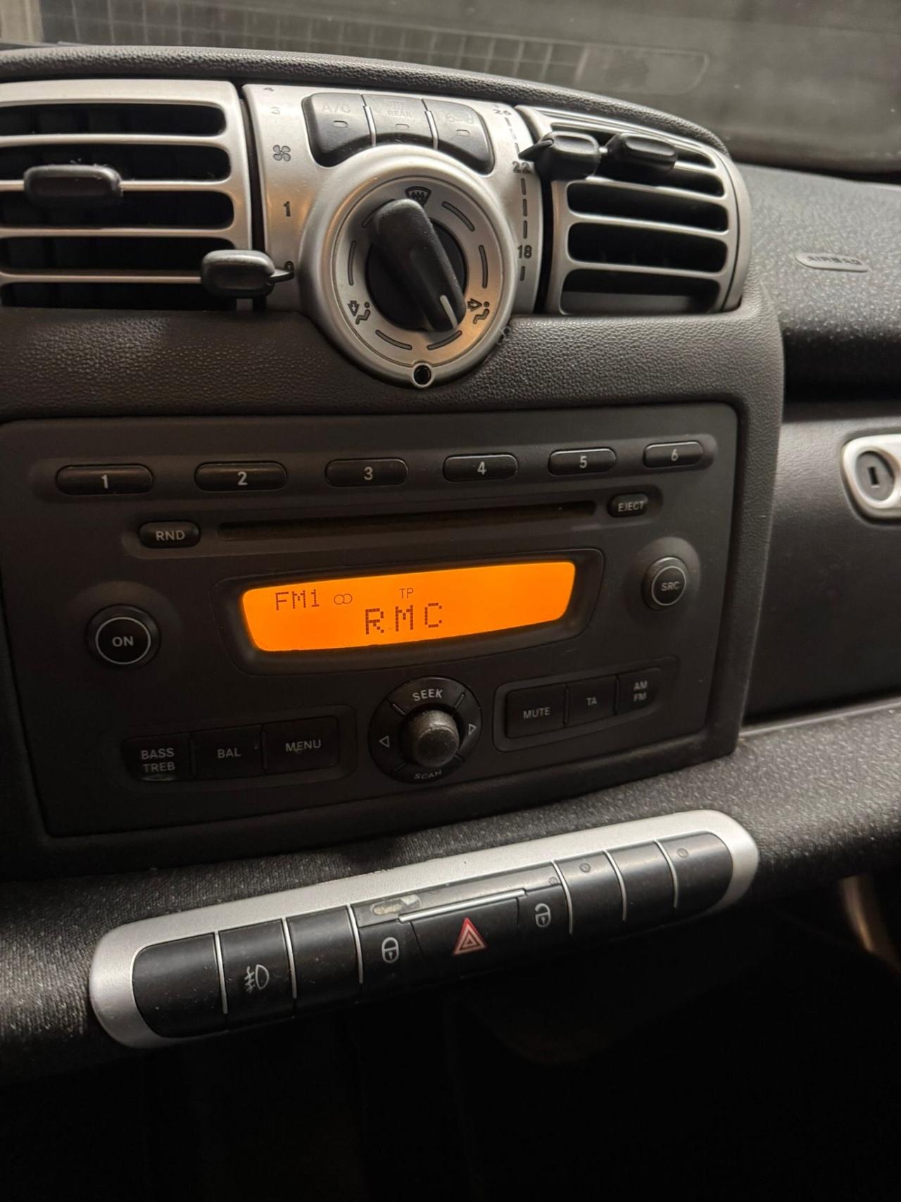 Smart ForTwo 1000 52 kW motore revisionato e 12 mesi di garanzia