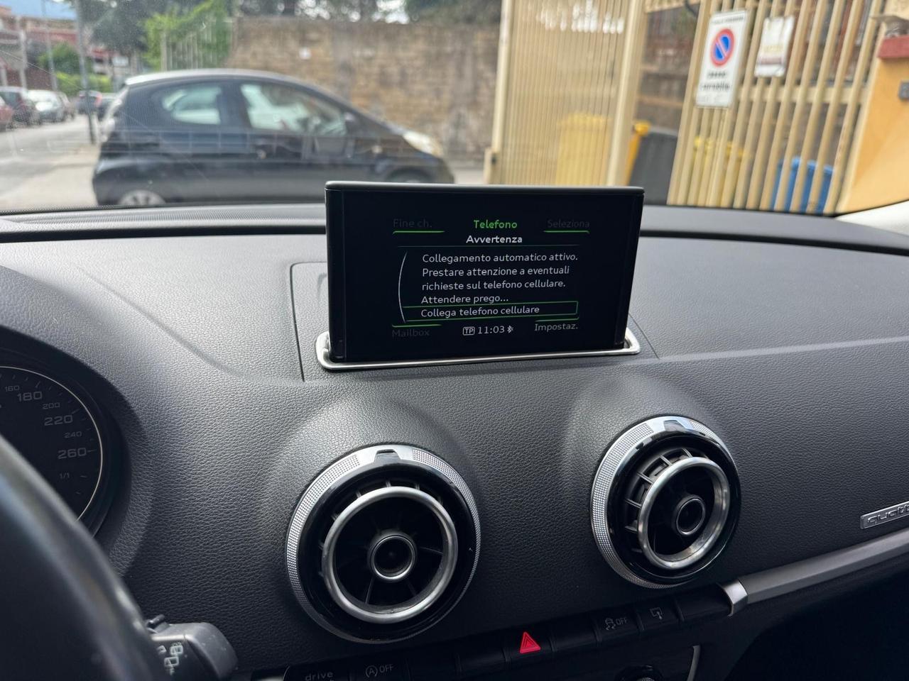 Audi A3 Sedan 2.0 TDI clean diesel quattro edition