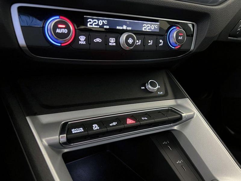 Audi Q3 SPB 45 TFSI e S tronic Business Plus