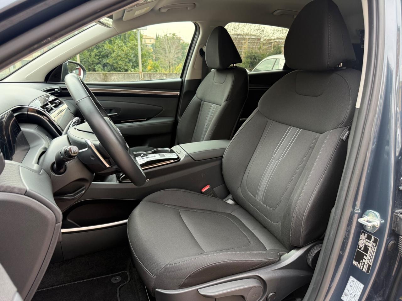 Hyundai Tucson 1.6 hev FULL-HYBRID PARI AL NUOVO!