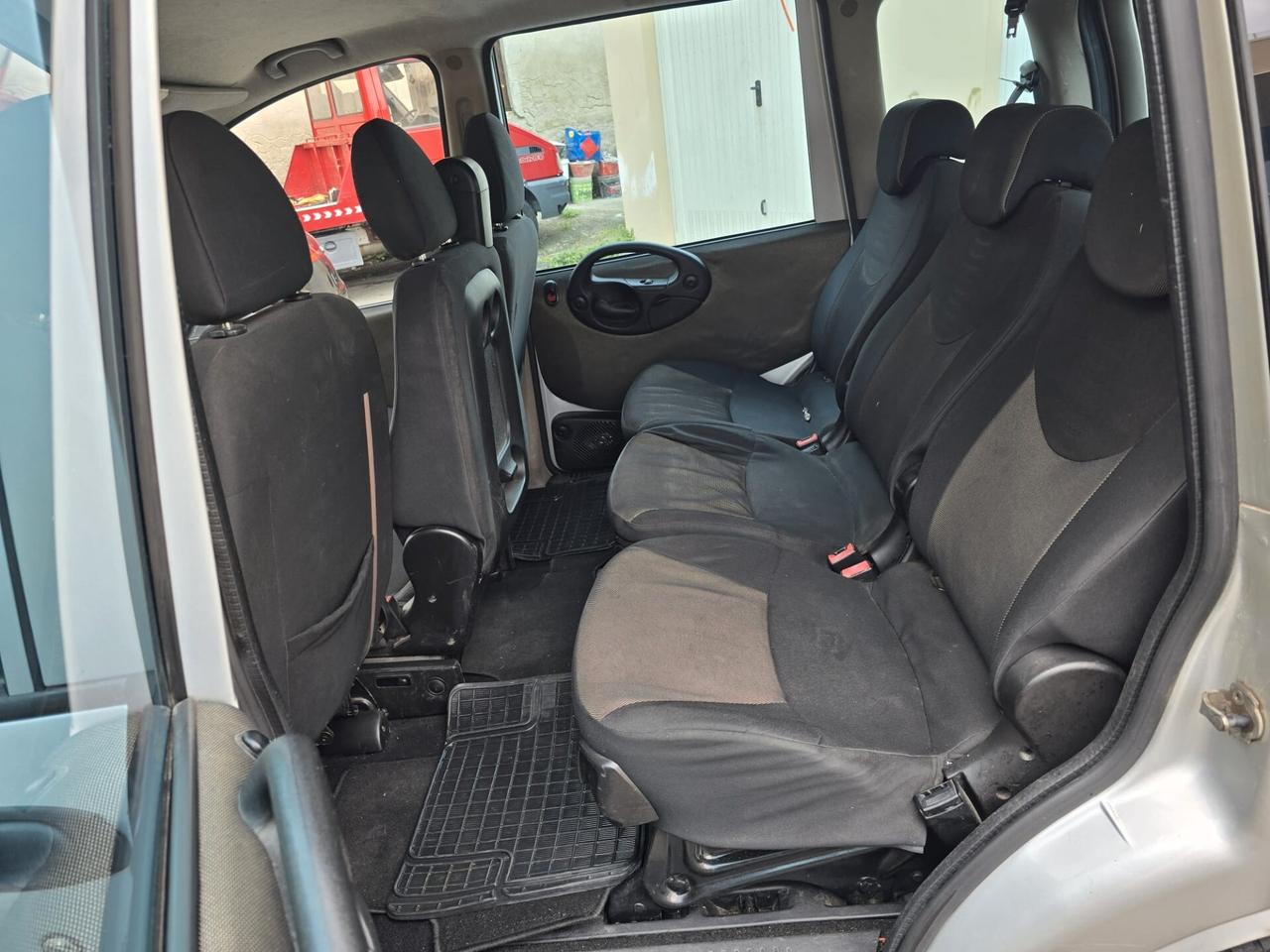 Fiat Multipla 1.9 MJT Emotion possibilita 12 mesi garanzia