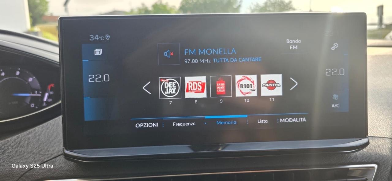 Peugeot 5008 1.5 Diesel 7 posti Automatica