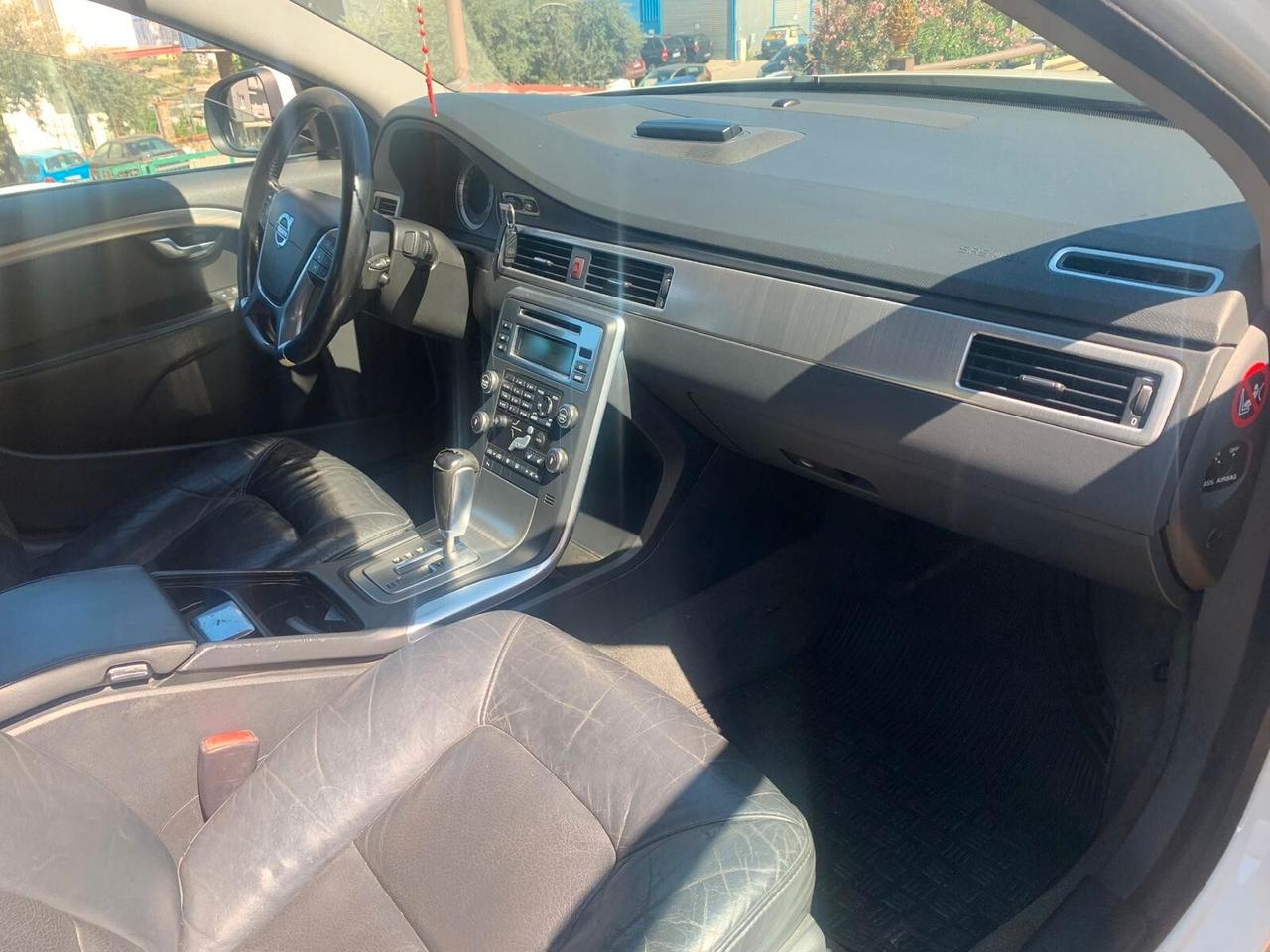 Volvo S80 2.4 D5 205 CV Geartronic Momentum