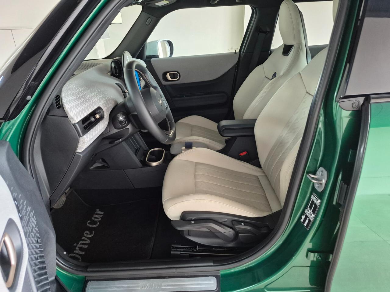 MINI Cooper C STEPTRONIC TETTO APRIBILE PELLE LED NAVI