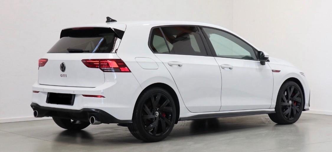 Volkswagen Golf GTI 2.0 TSI DSG