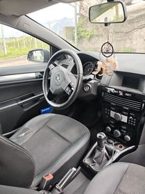 Opel Astra GTC 1.6 16V VVT 3 porte Cosmo