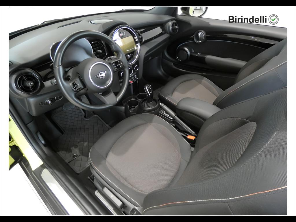 MINI Mini Cabrio (F57) - Mini 1.5 Cooper Classic Cabrio