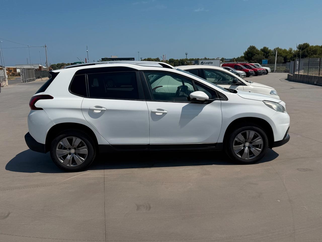 Peugeot 2008 BlueHDi 100 Allure