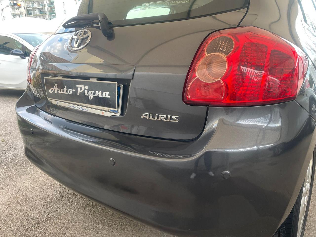 Toyota Auris 1.4 D-4D 5 porte Sol