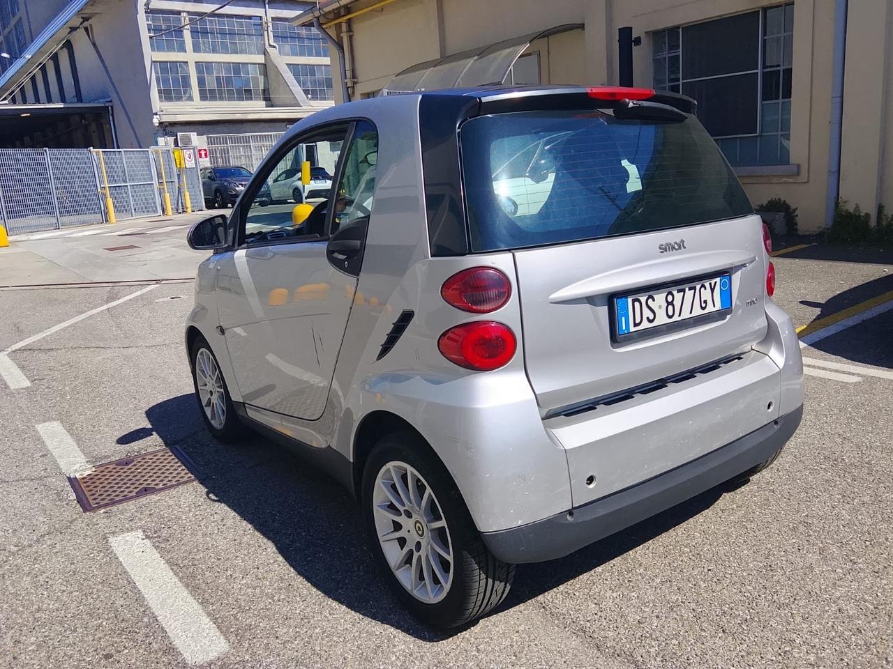 Smart ForTwo 1000 52 kW MHD coupé pulse