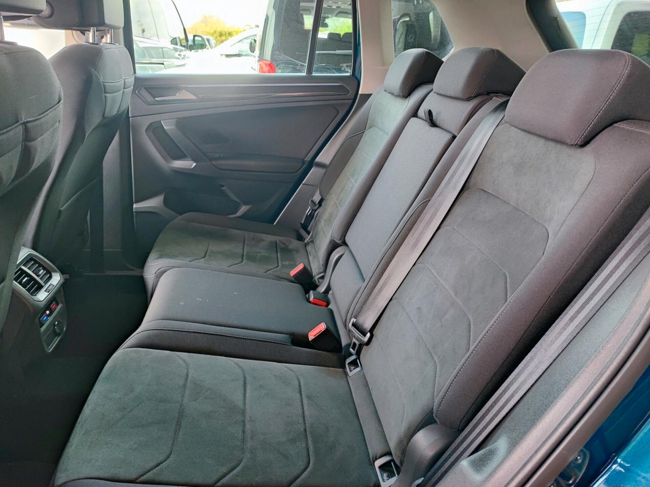 Volkswagen Tiguan 2.0 TDI 150 CV SCR DSG 4MOTION Elegance