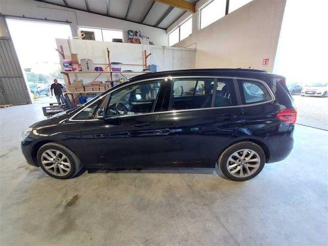 BMW 220 d Active Tourer Business aut. 7P