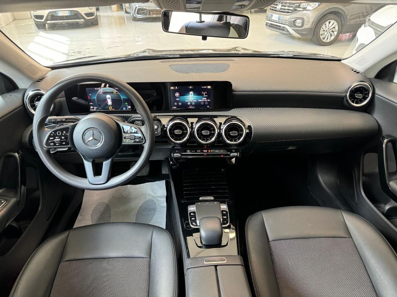 MERCEDES-BENZ CLA 180 d Automatic Shooting Brake Business Extra