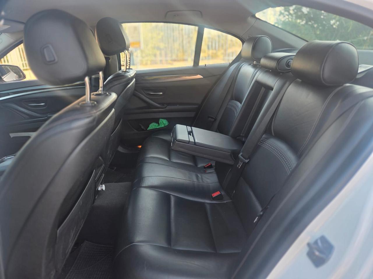 Bmw 520 520d xDrive Luxury