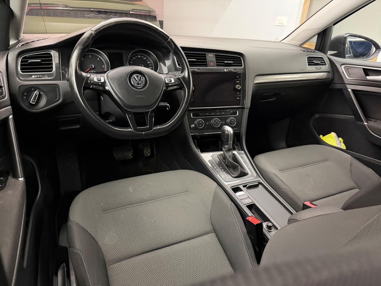 Golf Variant 1.6 TDI 115 CV DSG Executive BlueMotion Tech.