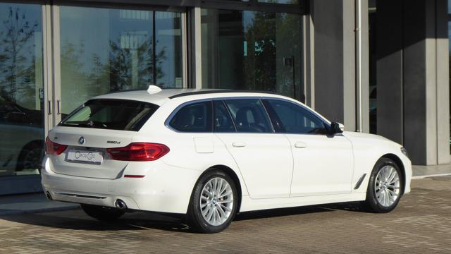 BMW 520 d xDrive Touring Luxury Autom.