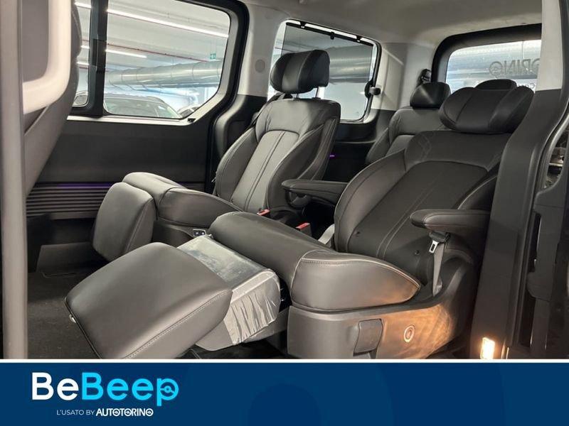 Hyundai Staria 1.6 HEV LUXURY 2WD AUTO