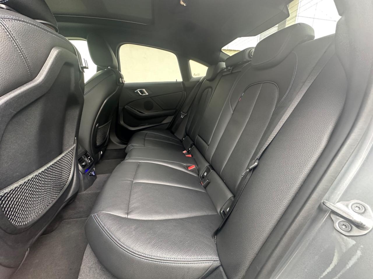 Bmw 2er Active Tourer 218d Msport