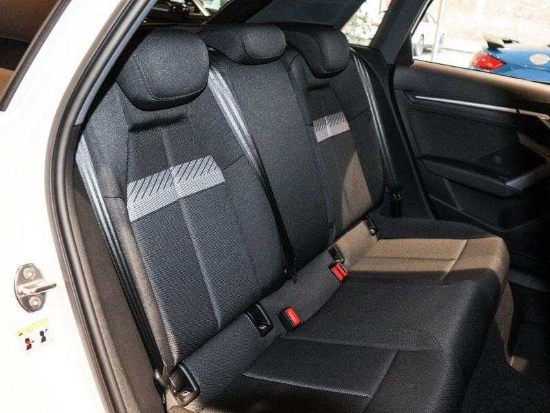 Audi A3 A3 SPB 30 TFSI S tronic S line edition Black Pack Camera 18" Cockpit