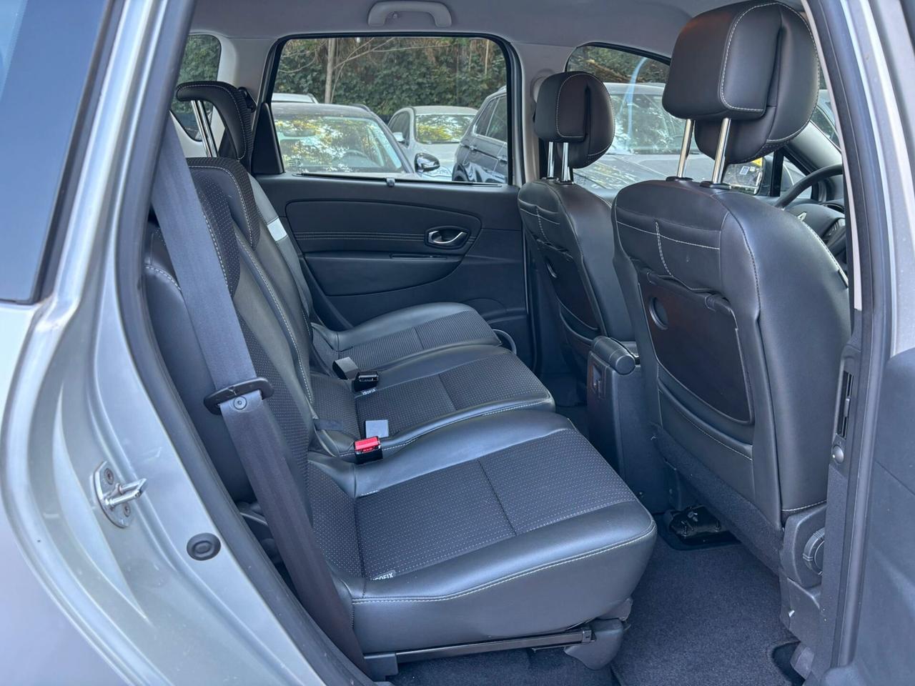 Renault Scenic X-Mod 1.5 dCi 110CV Luxe
