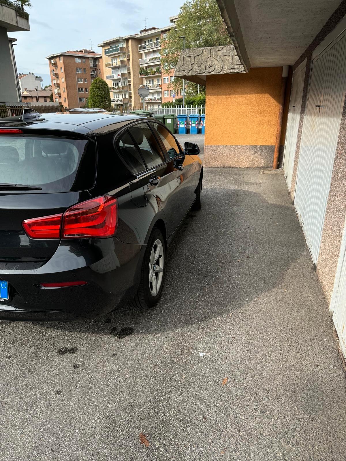 Bmw 116 116d 5p. Advantage