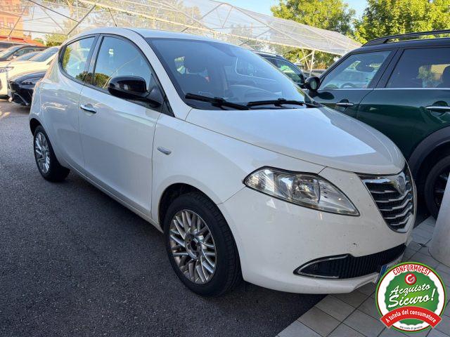 LANCIA Ypsilon 0.9 TwinAir 85 CV 5 porte S&S Silver