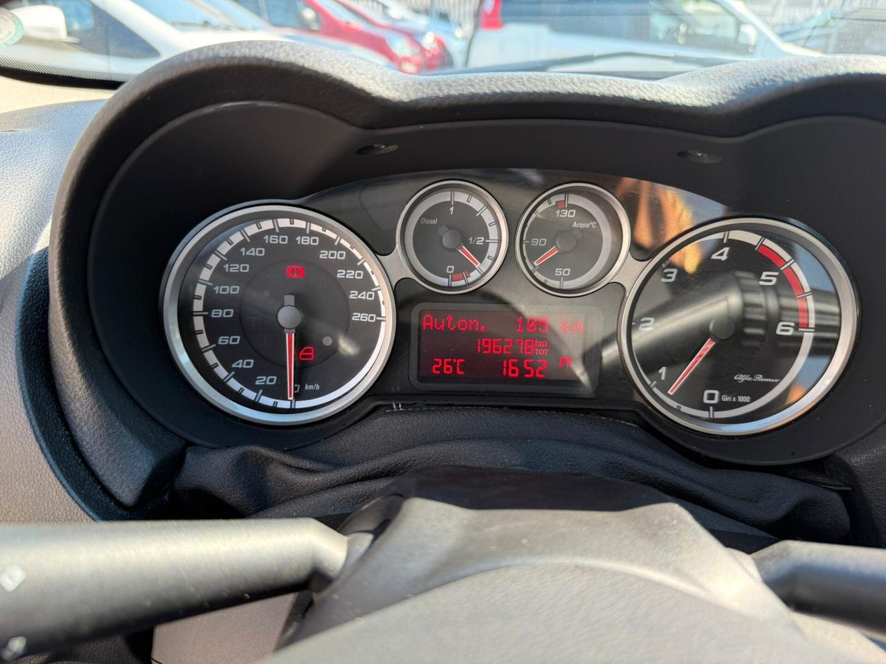 Alfa Romeo MiTo 1.6 JTDm 16V Distinctive Sport Pack