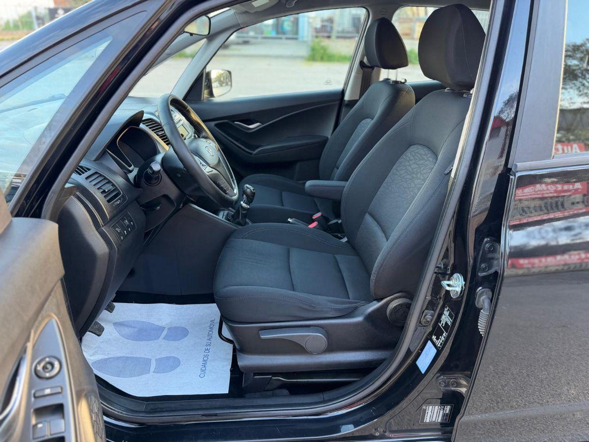 HYUNDAI - iX20 - 1.4 CRDI 77CV Comfort