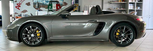 PORSCHE 718 Spyder Boxster 2.0