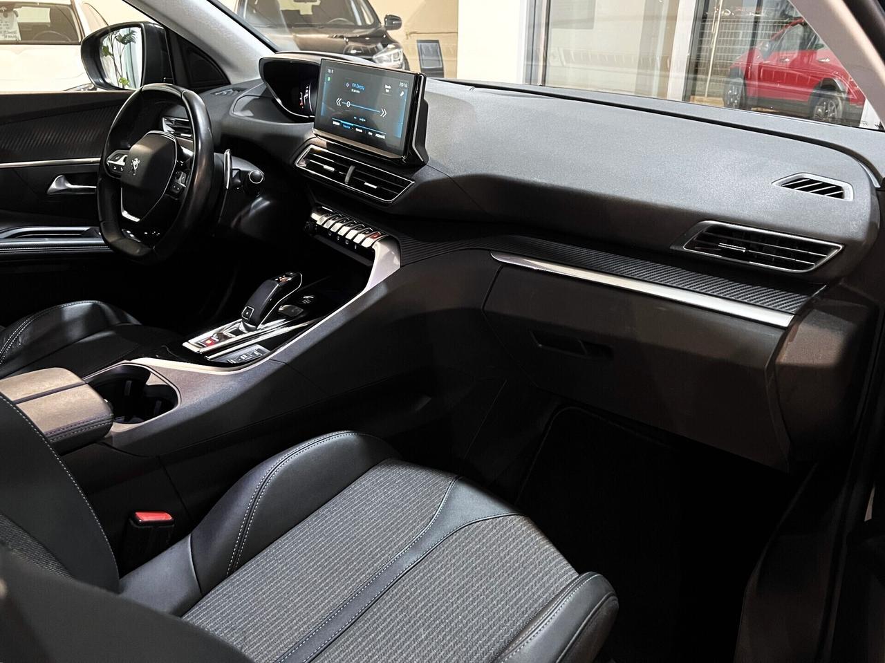 Peugeot 3008 1.5 BlueHDi Allure 2022
