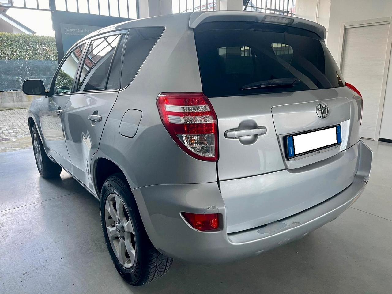 Toyota RAV 4 RAV4 Crossport 2.2 D-4D 150 CV Lounge